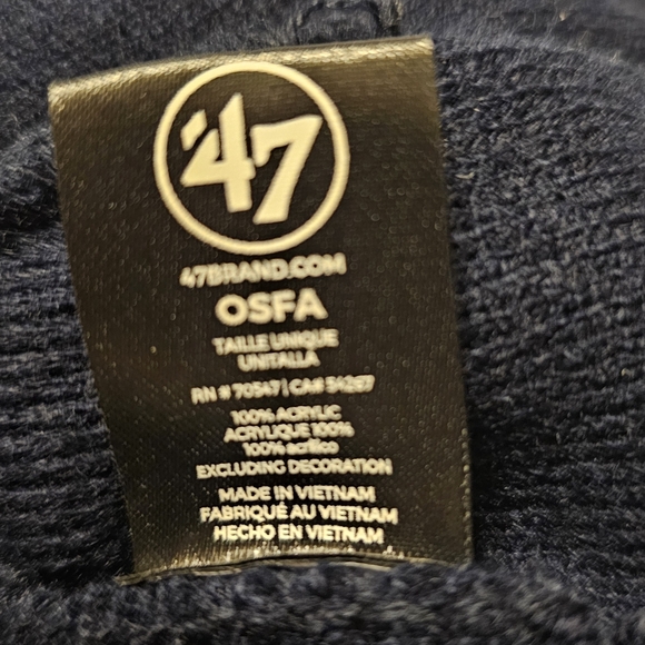 47 Brand New York Yankees Knit Cap. - Picture 2 of 4